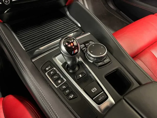 Bmw x5m m-sport 4.4 v8 575pk 2015, n-425-xz - afbeelding 32 van  82