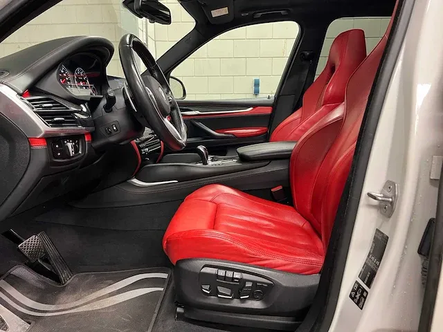Bmw x5m m-sport 4.4 v8 575pk 2015, n-425-xz - afbeelding 49 van  82