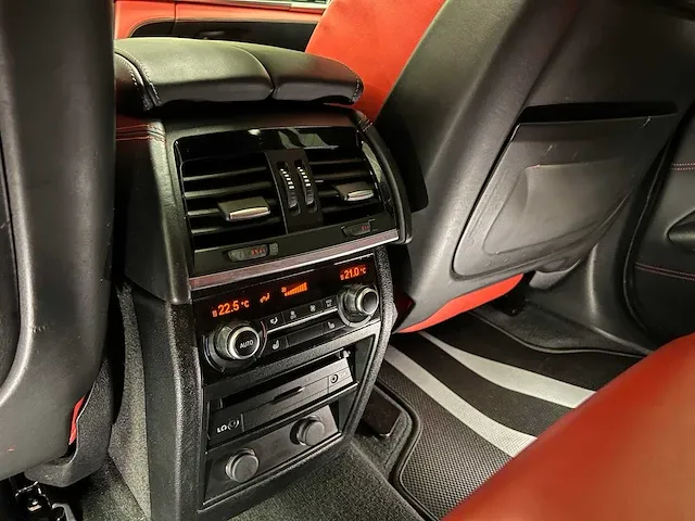 Bmw x5m m-sport 4.4 v8 575pk 2015, n-425-xz - afbeelding 65 van  82