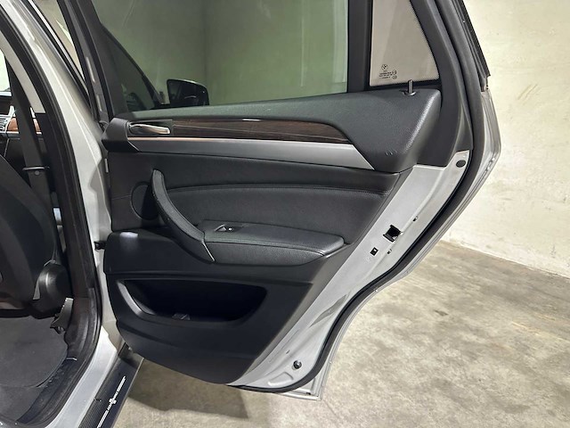 Bmw x6 30d xdrive e71 235pk 2008 youngtimer - afbeelding 35 van  45