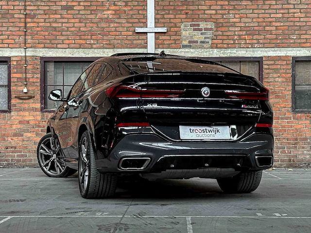 Bmw x6 m50i xdrive 4.4 v8 high executive 530pk 2023 (origineel-nl + 1e eigenaar), s-666-jn - afbeelding 8 van  83