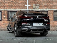 Bmw x6 m50i xdrive 4.4 v8 high executive 530pk 2023 (origineel-nl + 1e eigenaar), s-666-jn - afbeelding 8 van  83