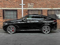 Bmw x6 m50i xdrive 4.4 v8 high executive 530pk 2023 (origineel-nl + 1e eigenaar), s-666-jn - afbeelding 10 van  83