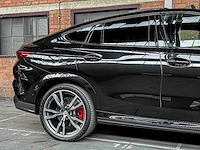 Bmw x6 m50i xdrive 4.4 v8 high executive 530pk 2023 (origineel-nl + 1e eigenaar), s-666-jn - afbeelding 78 van  83