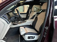 Bmw x7 m50i 4.4 v8 high executive 530pk 2021 (origineel-nl + 1e eigenaar) g07, l-318-rb - afbeelding 19 van  62