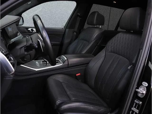 Bmw x7 xdrive40i high executive m-sport | g-572-tf - afbeelding 27 van  93