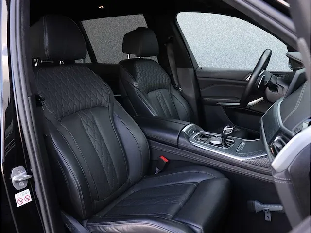 Bmw x7 xdrive40i high executive m-sport | g-572-tf - afbeelding 39 van  93