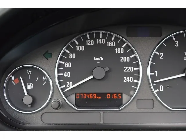 Bmw z3 2.2i | 2001 | luxemburgse registratie | slechts 73.469km - afbeelding 37 van  58