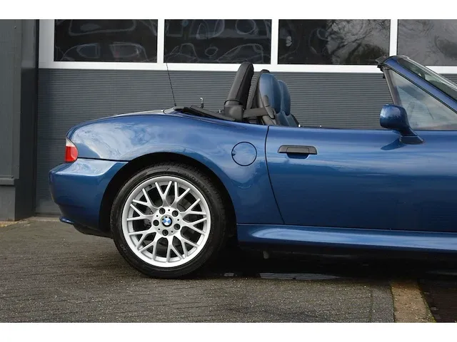 Bmw z3 2.2i | 2001 | luxemburgse registratie | slechts 73.469km - afbeelding 38 van  58