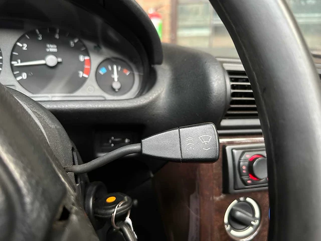 Bmw z3 roadster 1.8 116pk 1997, 01-nv-hx - afbeelding 16 van  35