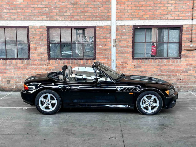 Bmw z3 roadster 1.9 140pk 1997, rj-rl-75 youngtimer - afbeelding 2 van  35