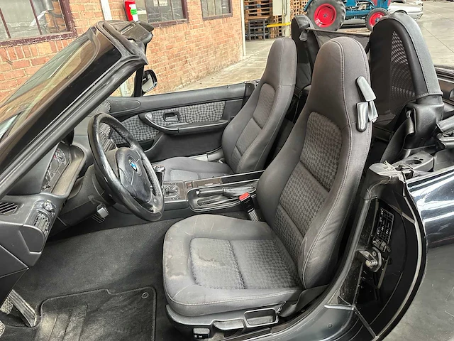 Bmw z3 roadster facelift 1.9i 118pk 2001, 64-gr-jn - afbeelding 22 van  34