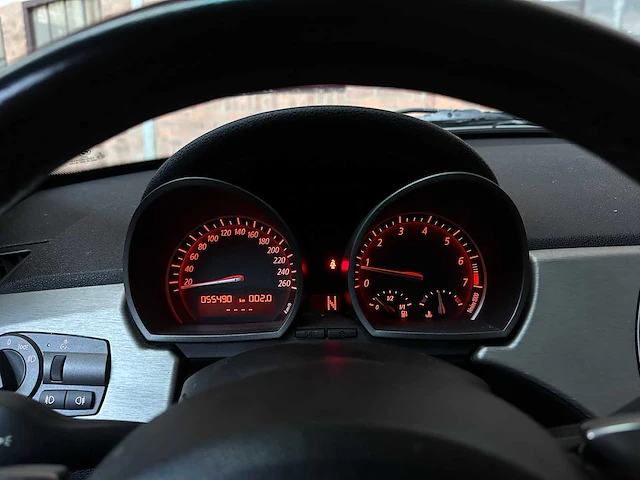 Bmw z4 3.0 231pk 2003 smg -youngtimer- - afbeelding 17 van  33