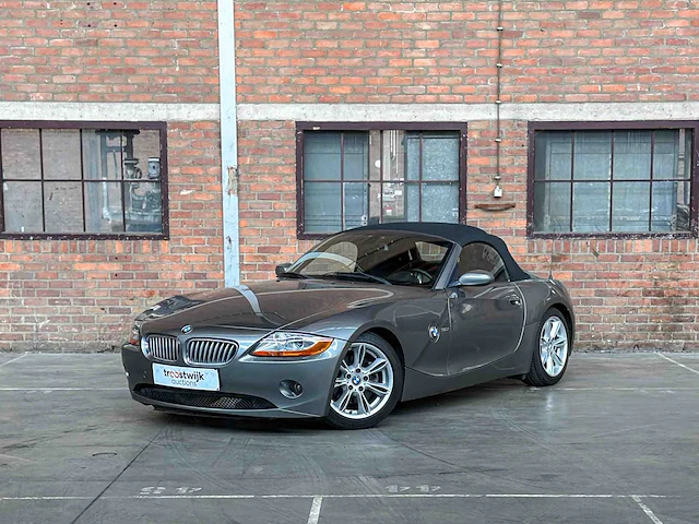 Bmw z4 3.0 231pk 2003 smg -youngtimer- - afbeelding 12 van  33