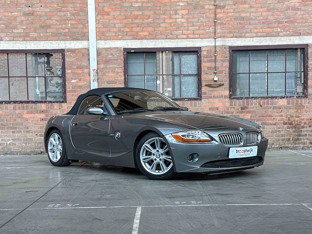 Bmw z4 3.0 231pk 2003 smg -youngtimer- - afbeelding 31 van  33