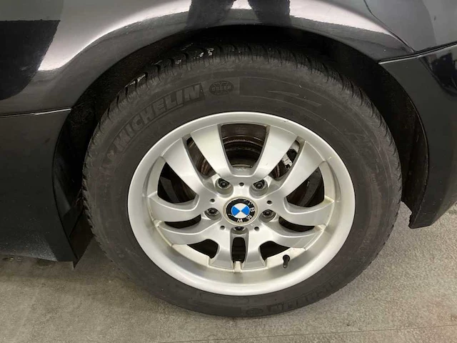 Bmw z4 roadster 2.0i s, 84-txt-3 - afbeelding 18 van  21