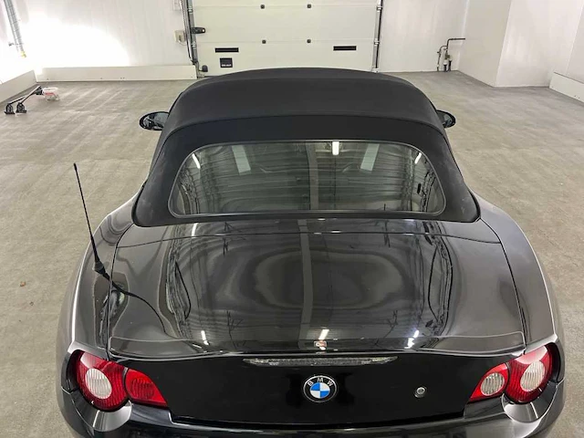 Bmw z4 roadster 2.0i s, 84-txt-3 - afbeelding 20 van  21