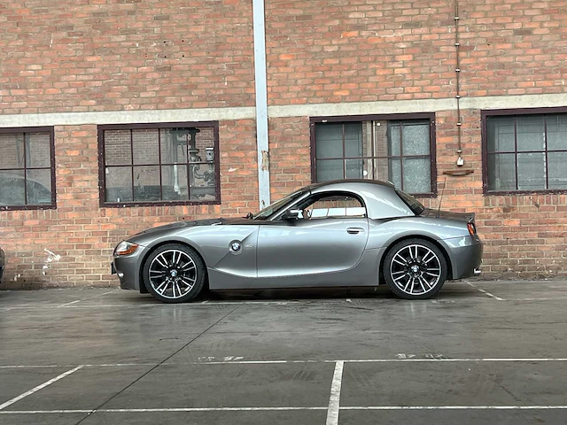 Bmw z4 roadster 3.0i s 231pk 2004 (hardtop + softtop), 36-nv-hz youngtimer - afbeelding 11 van  44
