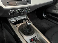 Bmw z4 roadster 3.0i s 231pk 2004 (hardtop + softtop), 36-nv-hz youngtimer - afbeelding 21 van  44