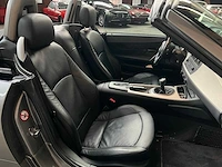 Bmw z4 roadster 3.0i s 231pk 2004 (hardtop + softtop), 36-nv-hz youngtimer - afbeelding 32 van  44