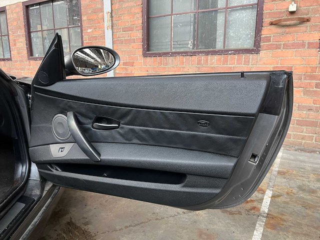 Bmw z4 roadster 3.0i s 231pk 2004 (hardtop + softtop), 36-nv-hz youngtimer - afbeelding 30 van  44