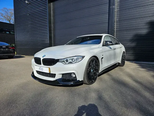 Bmw - afbeelding 2 van  56