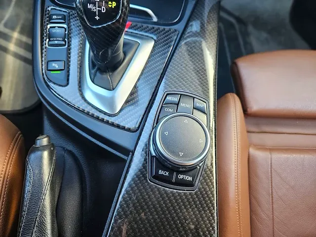 Bmw - afbeelding 33 van  56