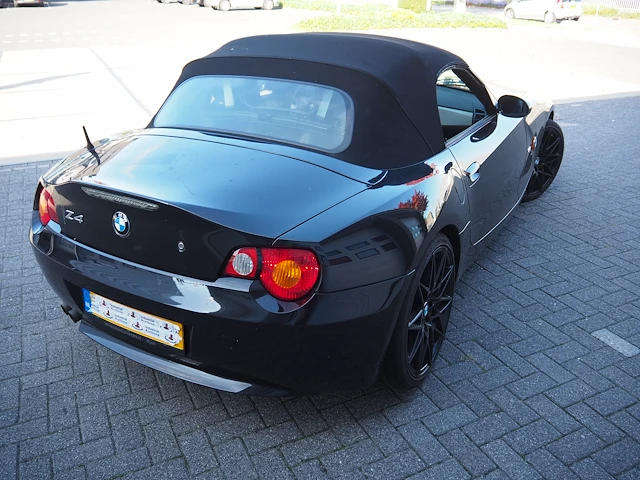 Bmw - afbeelding 14 van  19