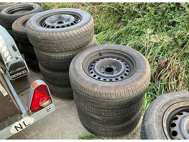 Bmw/mercedes - partij velgen - afbeelding 2 van  7