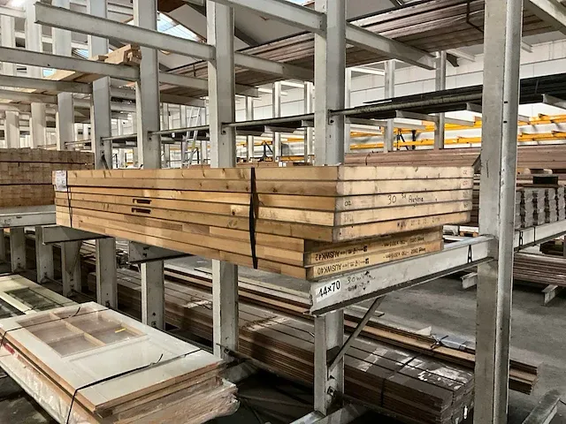 Board deuren met klein glas (8x) - afbeelding 1 van  4
