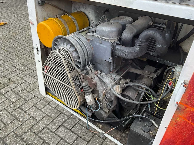 Bobcat - 641 - schranklader - afbeelding 13 van  17