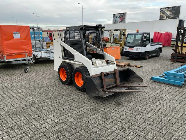 Bobcat - 641 - schranklader - afbeelding 2 van  17
