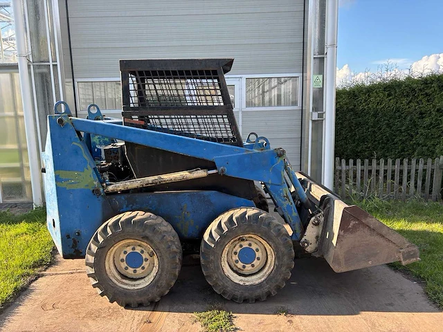 Bobcat - 825 - schranklader - afbeelding 9 van  15