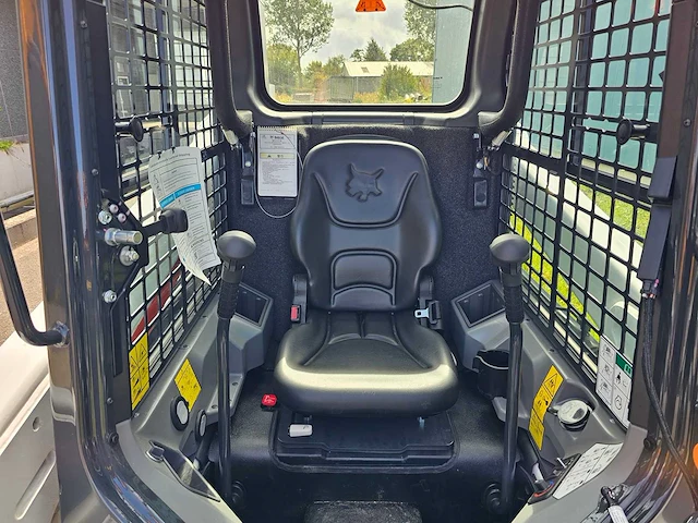 Bobcat - s510 - shovel - 2025 - afbeelding 11 van  31
