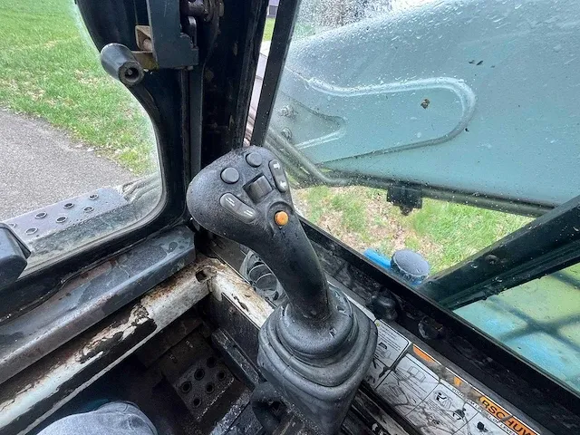 Bobcat - t190 - bobcat rups schranklader - 2012 - afbeelding 2 van  15