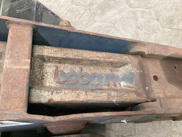 Bobcat breekhamer schranklader - afbeelding 6 van  8