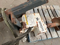 Bobcat grondboor - afbeelding 5 van  6