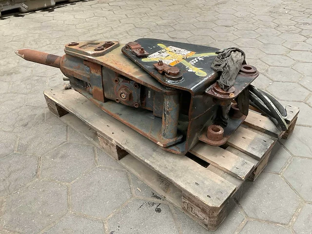 Bobcat hydraulische breekhamer - afbeelding 8 van  10