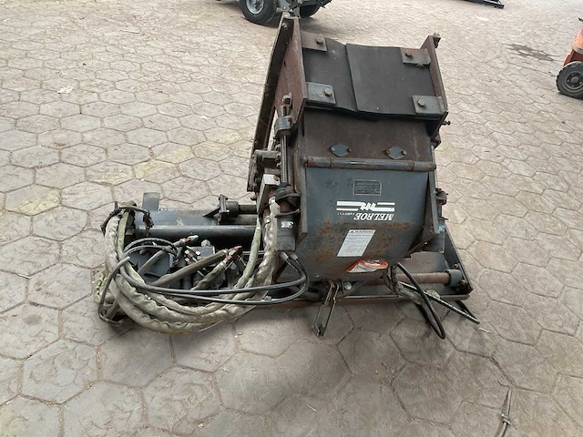 Bobcat melroe asfaltfreesmachine - afbeelding 6 van  7