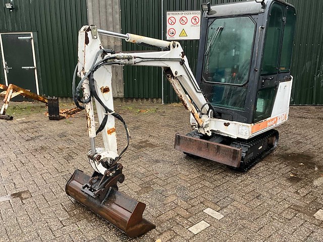 Bobcat x320 minigraafmachine - afbeelding 3 van  32