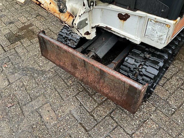 Bobcat x320 minigraafmachine - afbeelding 7 van  32