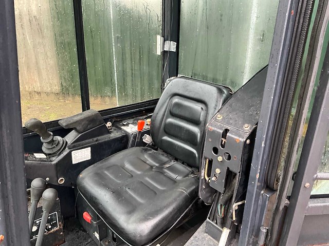 Bobcat x320 minigraafmachine - afbeelding 17 van  32