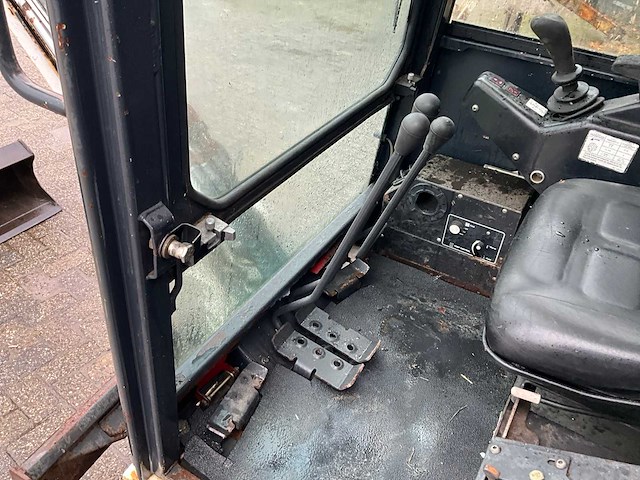 Bobcat x320 minigraafmachine - afbeelding 19 van  32