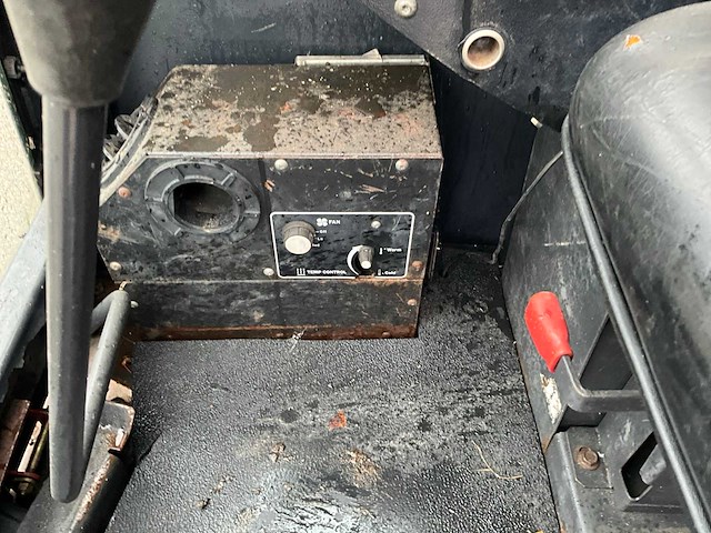 Bobcat x320 minigraafmachine - afbeelding 20 van  32