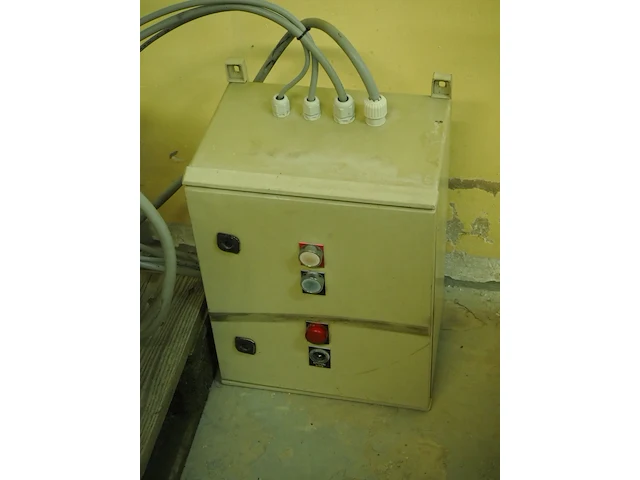 Bobet materiel - afbeelding 7 van  8