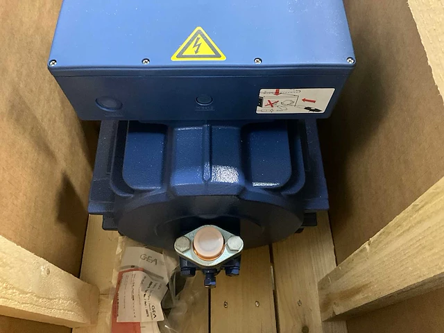 Bock hgx4 - 310 -4 co2 koelcompressor - afbeelding 3 van  6