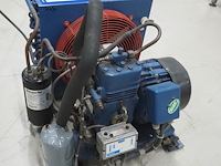 Bock - afbeelding 4 van  11