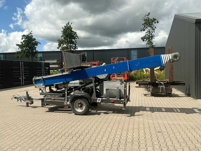 Böcker arriva hd30/1-7lh verhuislift op aanhanwagen - afbeelding 26 van  31