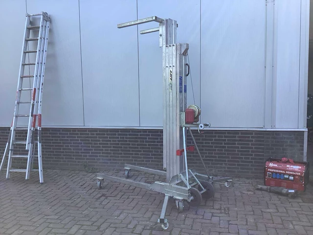 Bocker lm750 alpenlift - afbeelding 1 van  6