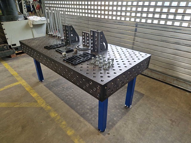 Bode - l2010 - welding table - 2024 - afbeelding 2 van  9